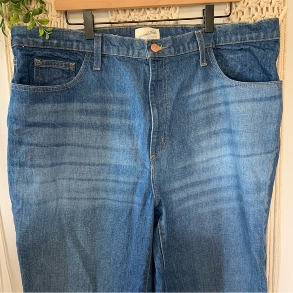 UNIVERSAL THREAD Women’s High Rise Vintage Straight Raw Hem Jeans Size 18 - Picture 3 of 14